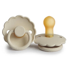 Load image into Gallery viewer, Mushie Newborn Gift Set