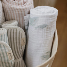Load image into Gallery viewer, Pehr Organic Swaddle