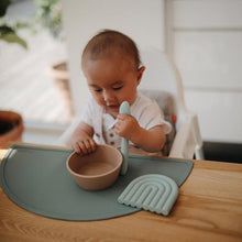 Load image into Gallery viewer, Mushie Silicone Suction Plate & Bowl
