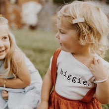 Load image into Gallery viewer, Finn + Emma Organic Tee (Biggie)