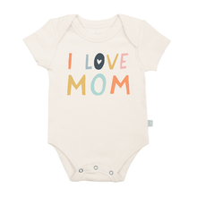 Load image into Gallery viewer, Finn + Emma Organic Bodysuit &amp; Tee (Love Mom &amp; Love Dad)
